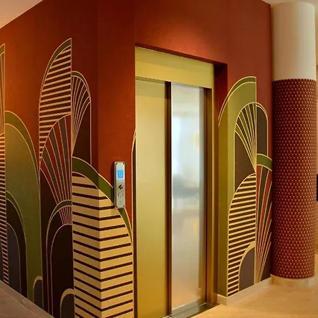 Appartement Flat Featuring A Large Sun-filled Terrace