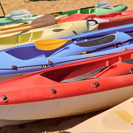 Διαμέρισμα Flat Featuring A Large Sun-filled Terrace Μπιμπιόνε