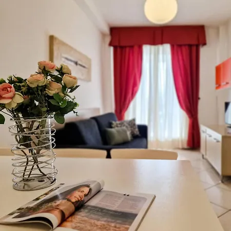 Flat Featuring A Large Sun-filled Terrace Bibione