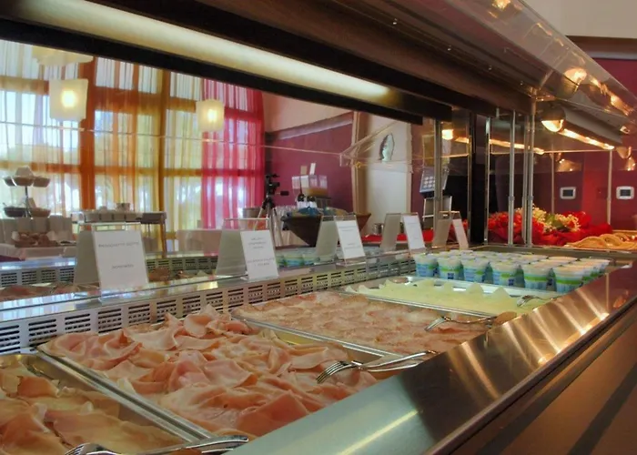 Flat Featuring A Large Sun-filled Terrace Bibione